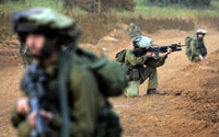 Soldats israéliens en position au au sud du Liban. &#13;&#10;&#13;&#10;&#9;&#9;(Photo: AFP)