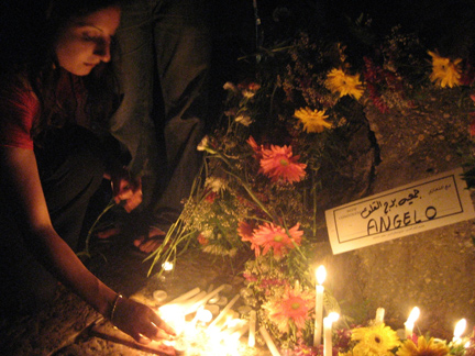 Jérusalem : veillée en mémoire d'Angelo Frammartino, assassiné jeudi soir. &#13;&#10;&#13;&#10;&#9;&#9;(Photo : Karim Lebhour/RFI)