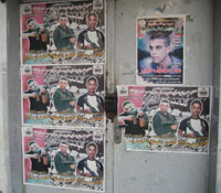 Posters à la gloire des «martyrs» sur les murs de Naplouse. &#13;&#10;&#13;&#10;&#9;&#9;(Photo : Karim Lebhour/RFI)