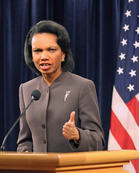 La secrétaire d'Etat américaine Condoleezza Rice lors de sa conférence de presse avant son départ pour sa tournée asiatique. 

		(Photo : AFP)