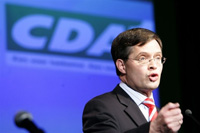 Le Premier ministre des Pays-Bas, Jan Peter Balkenende de l'Appel chrétien--démocrate (CDA) &#13;&#10;&#13;&#10;&#9;&#9;(Photo : AFP)