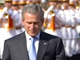 Hanoï a déroulé le tapis rouge pour George Bush. 

		(Photo : AFP)