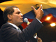 Le futur président équatorien Rafael Correa lors de son discours de victoire dimanche à Quito. 

		(Photo : AFP)
