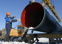 Installation du pipeline reliant la Russie à l'Europe par la mer Baltique. 

		(Photo : AFP)