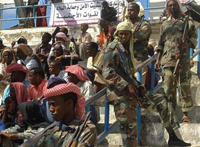 Le Conseil de sécurité des Nations unies vient tout juste de décider la création d'une force de paix en Somalie, à laquelle les islamistes sont farouchement opposés.
 

		(Photo : AFP)