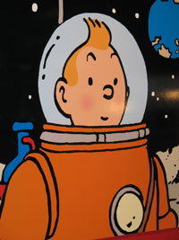 Tintin en cosmonaute sur la Lune. (Photo : Elisabeth Bouvet/ RFI)
