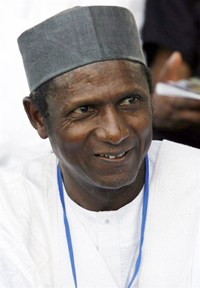 Umar Musa Yar&#39;Adua, le probable successeur du président nigérian Olusegun Obasanjo. ( - umar200