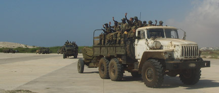 Départ de l’armée éthiopienne. (Photo : Manu Pochez/ RFI)