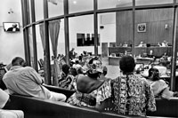 La galerie publique du Tribunal Spécial pour la Sierra Leone (TSSL), qui a la particularité de rendre justice in situ. &#13;&#10;&#13;&#10;&#9;&#9;(Photo : Sylvain Savolainen)