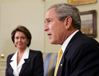 Nancy Pelosi, la présidente démocrate de la Chambre des représentants, a prévenu : George W. Bush devra «<em>jusitifier le moindre soldat supplémentaire</em>» en Irak. 

		(Photo : AFP)