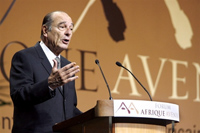 Le discours d'adieu de Chirac «l'Africain» à Cannes. 

		(Photo : AFP)