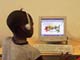 Un cybercafé au Sénégal. On compte 441 millions d’utilisateurs d’Internet dans les pays en développement (35 millions en Afrique) contre 531 millions dans les pays développés.(Photo : AFP)