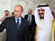 Le président russe,Vladimir Poutine, et le roi Abdallah d'Arabie Saoudite, lundi 12 février, à Ryad. Les deux pays entendent développer leurs relations bilatérales. 

		(Photo : AFP)