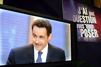 Le candidat UMP à la présidentielle 2007, Nicolas Sarkozy, le 5 février 2007 sur le plateau de TF1. 

		(Photo: AFP)