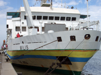 Le Wilis assure la liaison maritime Dakar-Ziguinchor deux fois par semaine. 

		(Photo : S. Biville / RFI)