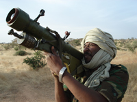 Les rebelles de l'UFDD et du RFC disposent de missiles antiaériens SAM-7 qu'ils disent avoir saisis dans les stocks de l'armée tchadienne. Le gouvernement affirme que ces armes ont été fournies par les Soudanais et leur allié, La Chine. (Photo : Laurent Correau/ RFI)