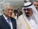 Le roi Abdallah d'Arabie Saoudite a accueilli le président palestinien Mahmoud Abbas, venu participer au sommet de la Ligue arabe qui s'ouvrira mercredi 28 mars 2007 à Ryad. 

		(Photo : Reuters)
