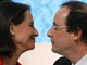 La candidate socialiste Ségolène Royale et son compagnon François Hollande, premier secrétaire du PS, lors de leur premier meeting commun à Limoges.(Photo : Reuters)