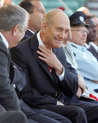 Ehud Olmert, ici pris en photo dimanche 29 avril 2007 à Jérusalem.  

		(Photo : AFP/Jack Guez)