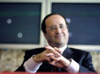 Le Premier secrétaire du PS, François Hollande, lors d'une conférence de presse le 21 mai à Lyon. 

		(Photo: AFP)