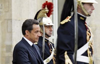 Le président français Nicolas Sarkozy, dans les jardins de l'Elysée, le 16 mai 2007. 

		(Photo: AFP)