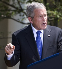 Le président George W. Bush.  

		(Photo : AFP)