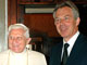 Le Premier ministre britannique Tony Blair et le pape Benoît XVI se sont rencontrés samedi 23 juin au Vatican.(Photo : Reuters)