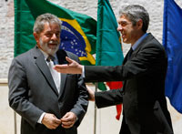Le Premier ministre portugais Jose Socrates a accueilli le président brésilien Inacio Lula da Silva à Lisbonne pour le sommet bilatéral Union européenne / Brésil.(Photo : Reuters)