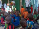 Quelques-uns des 103 enfants à Abéché, dans l'est du Tchad qui devaient être accueillis en France.  

		( Photo : Reuters )