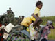 Ces discussions ont aussi pour but de préserver la population et les soldats blessés qui fuient les combats.(Photo : Reuters)