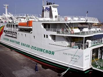 Le nouveau navire effectuera au moins 2 rotations par semaine entre Dakar et Ziguinchor sans escale. ( Photo : AFP )