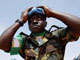 Le 31 décembre 2007, les troupes de la Mission de l'Union africaine ont échangé leurs bérets verts contre les bérets bleus de l'ONU au Darfour.(Photo : Reuters)