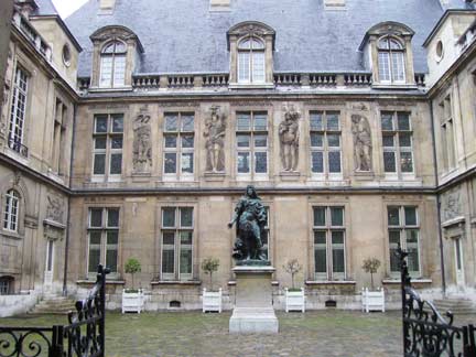 Cour du musée Carnavalet (Photo : Danielle Birck/ RFI)