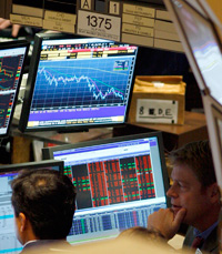 L'extension de la crise inquiète les opérateurs boursiers.(Photo : Reuters)
