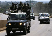 Une patrouille de police aux alentours de Nairobi.(Photo : Reuters)