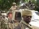 Militaires tchadiens en patrouille vers Am Timan (Sud-Est du Tchad), en 2006.(Photo : AFP)