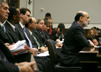 Le président de la Fed, Ben Bernanke, devant la commission des Finances du Congrès à Washington le 27 février.(Photo : Reuters)