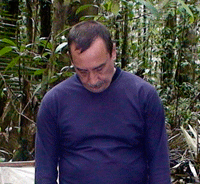 Sur la dernière vidéo des preuves de vie des otages des FARC, Luis Eladio Perez apparaissait silencieux, les yeux rivés au sol. (Photo : Reuters)