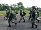 Des soldats équatoriens sur le point de se déployer le long de la frontière avec la Colombie.( Photo : AFP )