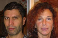 Wolfgang Ebner (g) et Andrea Kloiber (d) kidnappés par des membres d'al-Qaïda ont été libérés dans le nord du Mali, ce 31 octobre 2008.(Photo : AFP)