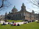 Belfast City Hall, lieu de villégiature des habitants de Belfast.(Source: Wikipédia)