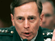 Le général Petraeus lors de son audition devant les sénateurs de la commission des Forces armées, à Washington, le 8 avril 2008.(Photo : Reuters)
