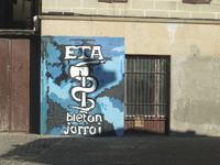 Un drapeau de l'ETA, en pays basque espagnol.( Photo : Wikimedia )
