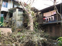 Monastère du nord de Rangoon à Mayangon.(Photo : Luc Auberger)