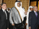 De gauche à droite : le Premier ministre libanais, Fouad Siniora, l’émir du Qatar, Hamad Ben Khalifa Al-Thani et le président du Parlement libanais, Nabih Berri, à Doha.(Photo : Reuters)