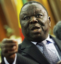 Morgan Tsvangirai  lors de la conférence de presse du 10 mai à Pretoria.(Photo : AFP)