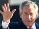 Le président américain George W. Bush, sur la base d'Andrews avant son départ pour la Slovénie, première étape de sa tournée d'adieux en Europe.(Photo : Reuters)