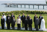 8 juin 2007 : Sommet du G8. Rencontre avec des chefs d'Etat et de gouvernement africain dans le cadre des discussions au sujet du développement en Afrique.(Photo : UE)