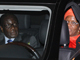 Le président Zimbabwéen Robert Mugabe et sa femme, à l'aéroport de Fiumicino à Rome, le 1er juin 2008.(Photo: Reuters)