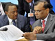Des représentants de pays en voie de développement : de gauche à droite, le ministre kényan du Commerce, Uhuru Kenyatta, le ministre mauricien des Finances Rama Sithanen.(Photo : AFP)
